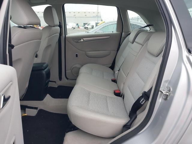 2011 MERCEDES BENZ B180 CDI S