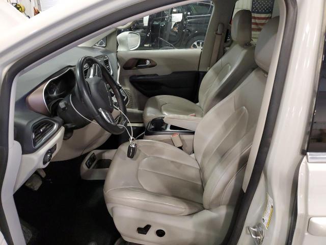  CHRYSLER PACIFICA 2017 Srebrny