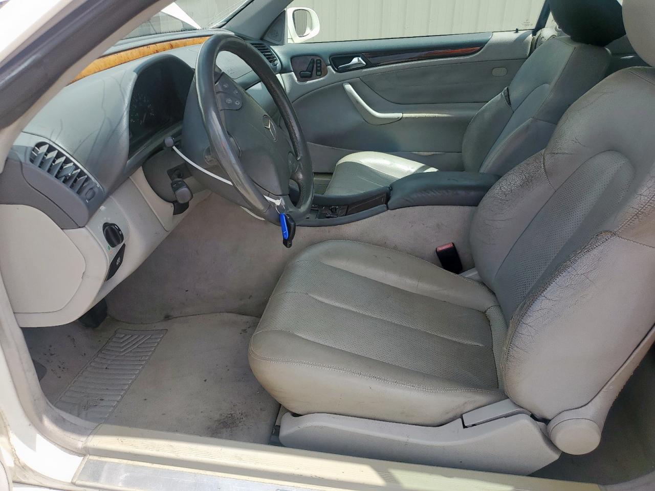 2003 Mercedes-Benz Clk 320 VIN: WDBLK65G13T136378 Lot: 61800755