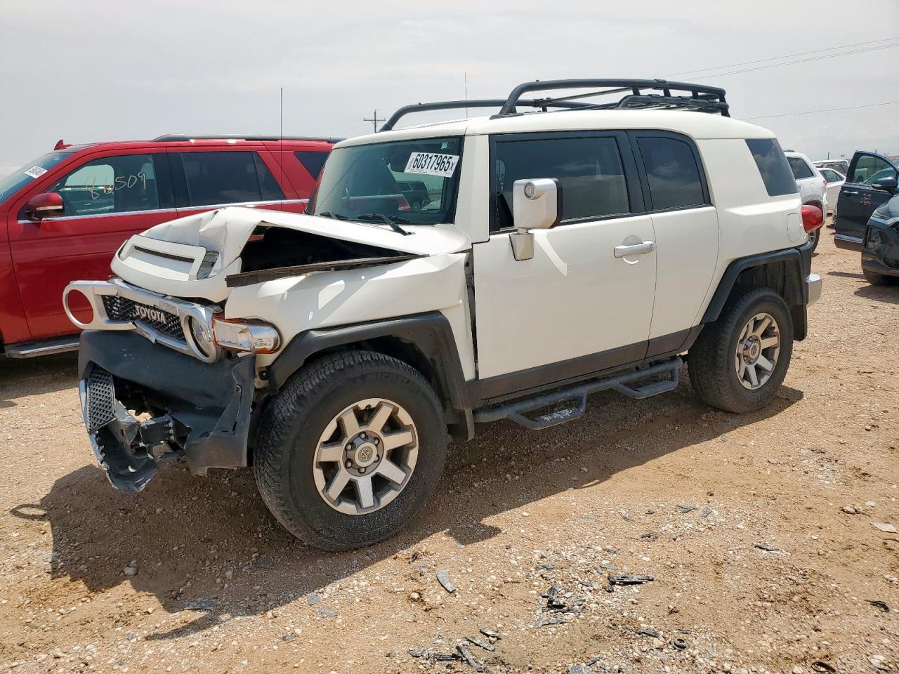 JTEBU4BF8EK183659 TOYOTA FJ CRUISER Photo 1