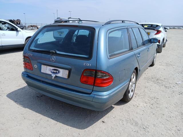 2002 MERCEDES BENZ E220 CDI A