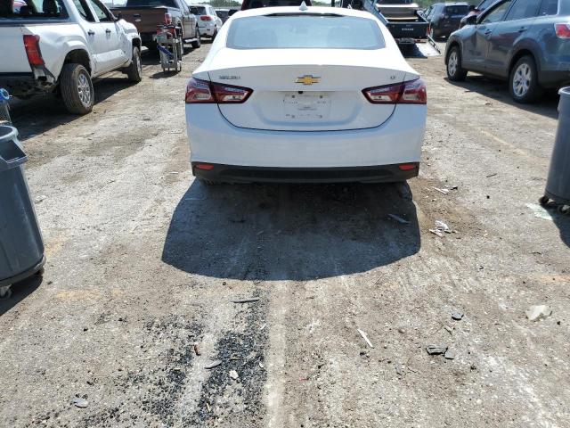  CHEVROLET MALIBU 2019 Белы