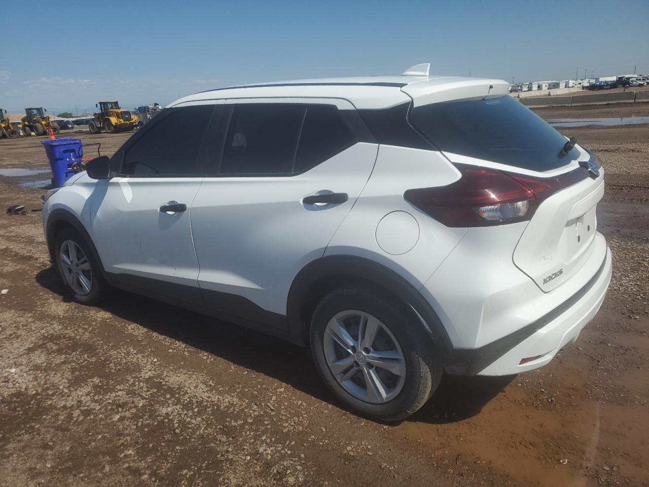 NISSAN KICKS 2021 VIN 3N1CP5BV5ML530619 photo 2