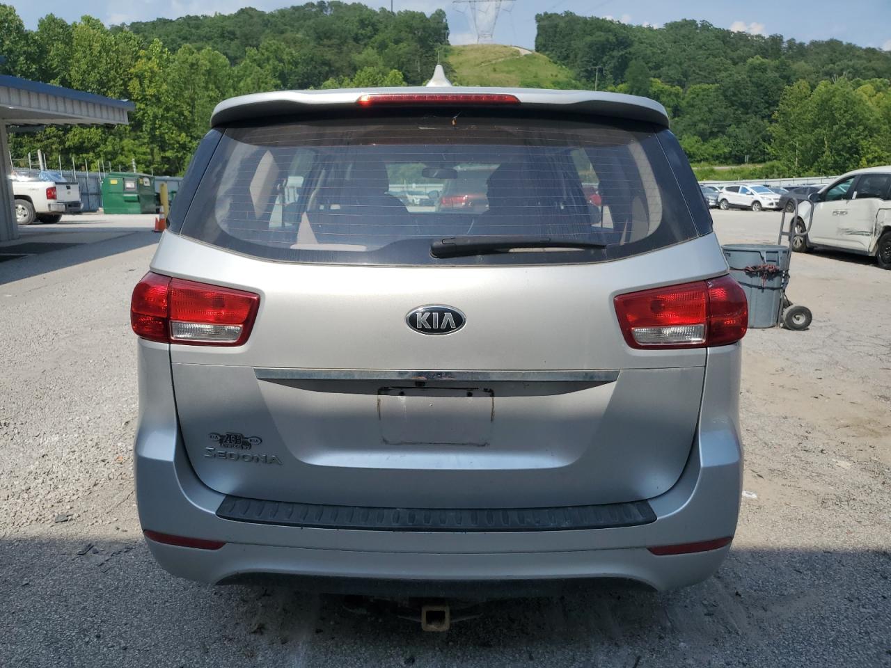 2017 Kia Sedona L VIN: KNDMA5C15H6259687 Lot: 61763205