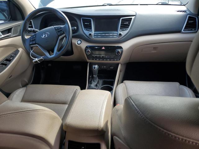 Parquets HYUNDAI TUCSON 2017 Czarny