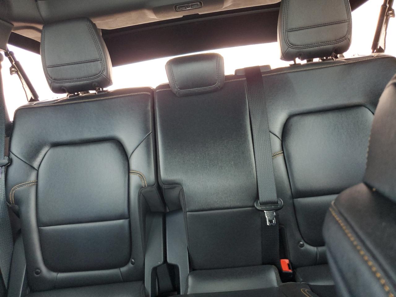 2021 Ford Bronco Base VIN: 1FMEE5DP5MLA93044 Lot: 61950205