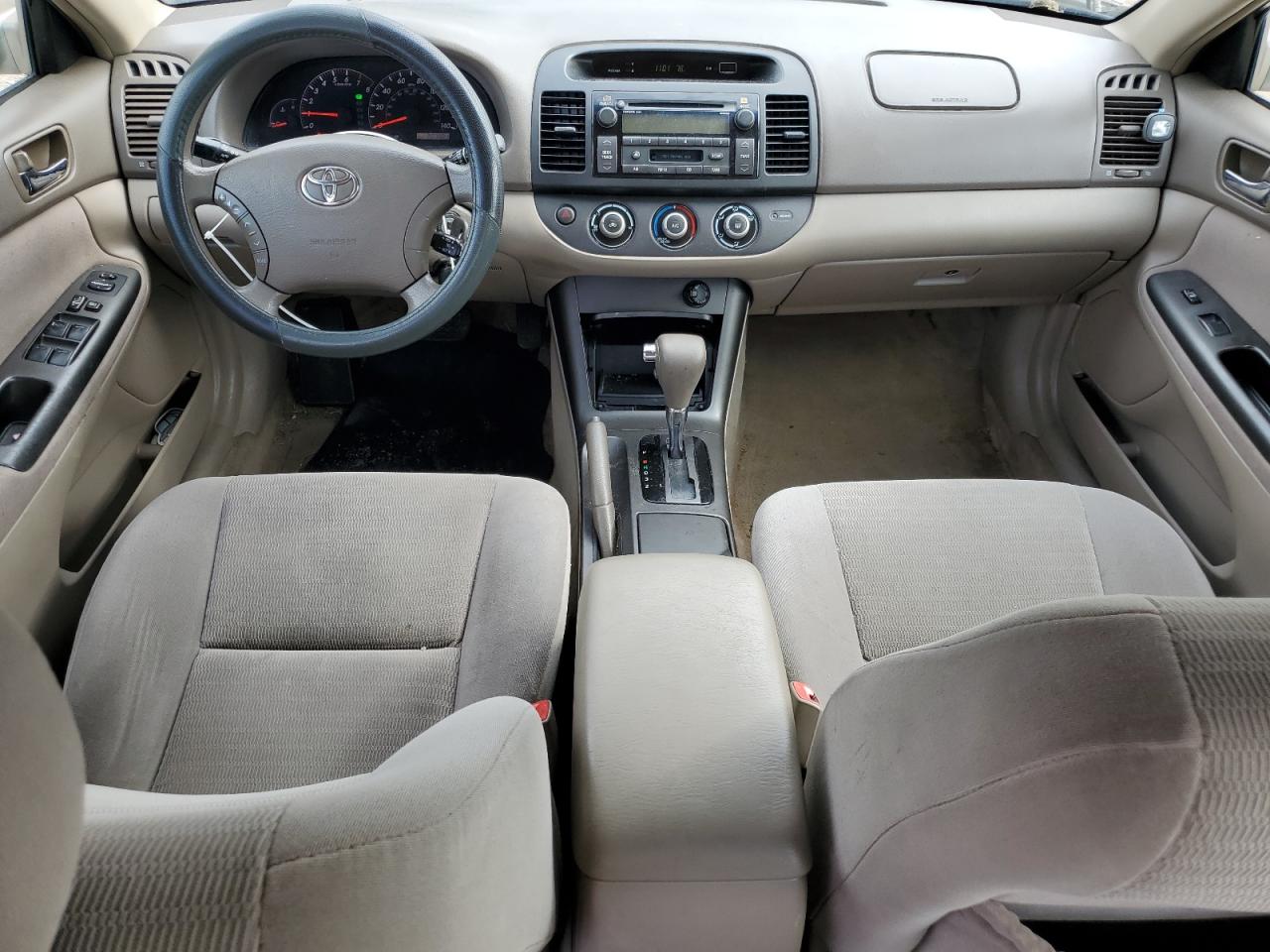 2005 Toyota Camry Le VIN: 4T1BF32K75U094235 Lot: 61254605