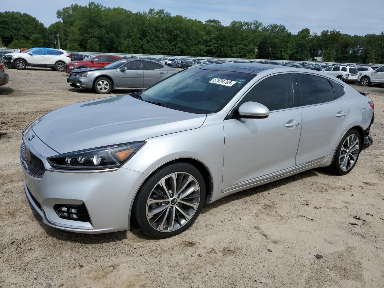 KNALC4J19H5093468 KIA CADENZA Photo 1