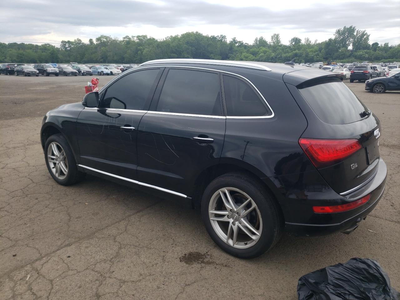 AUDI Q5 2017 VIN WA1L2AFP4HA047811 zdjęcie 2