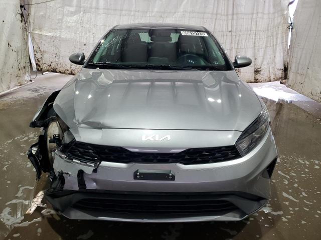  KIA FORTE 2024 Srebrny