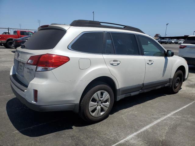  SUBARU OUTBACK 2013 White