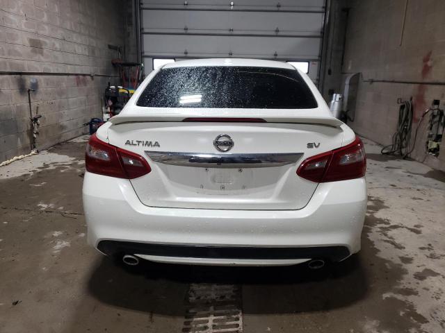  NISSAN ALTIMA 2018 Biały