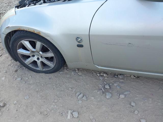 2004 NISSAN 350 Z
