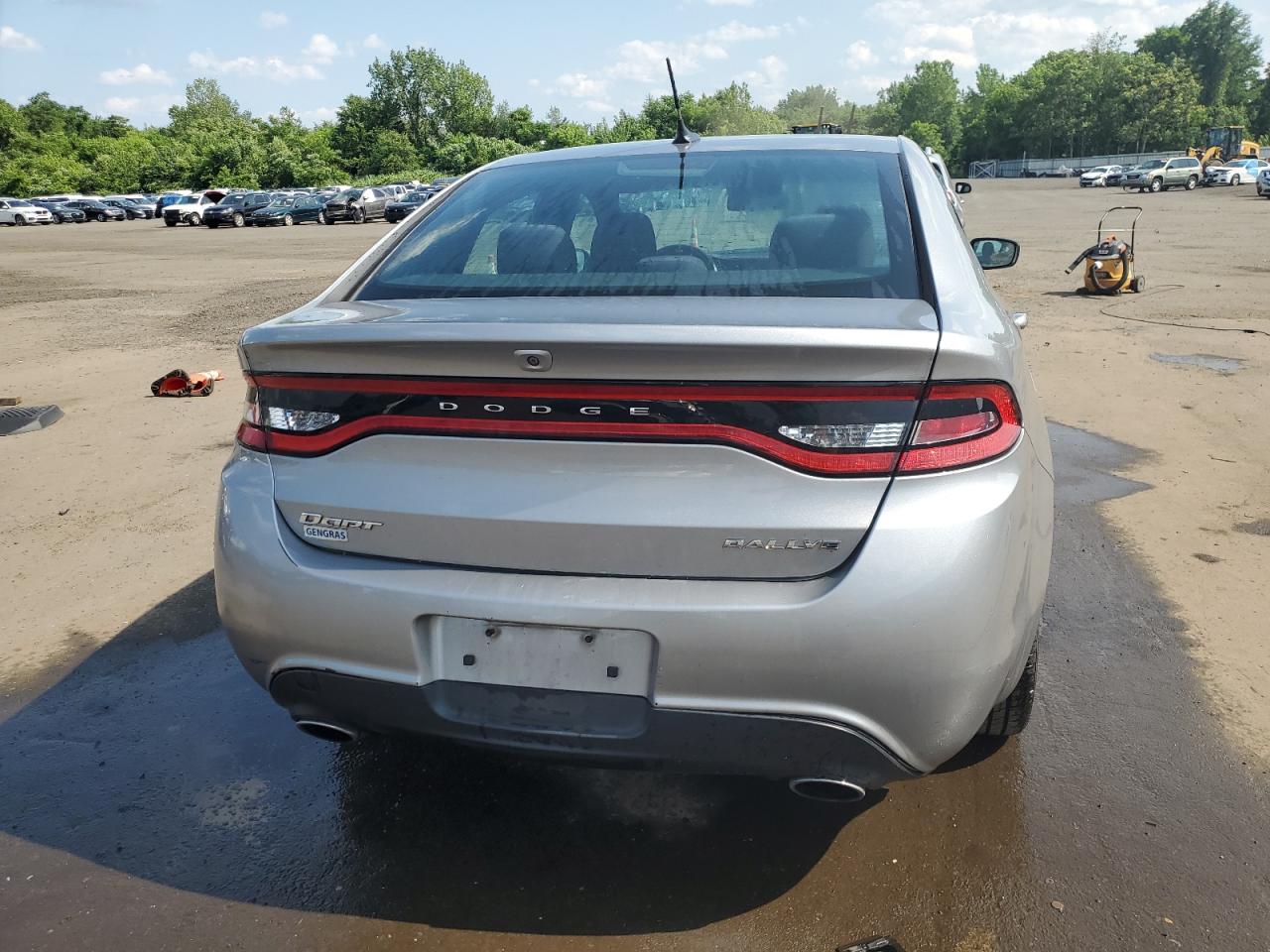 2015 Dodge Dart Sxt VIN: 1C3CDFBB1FD353064 Lot: 61901265