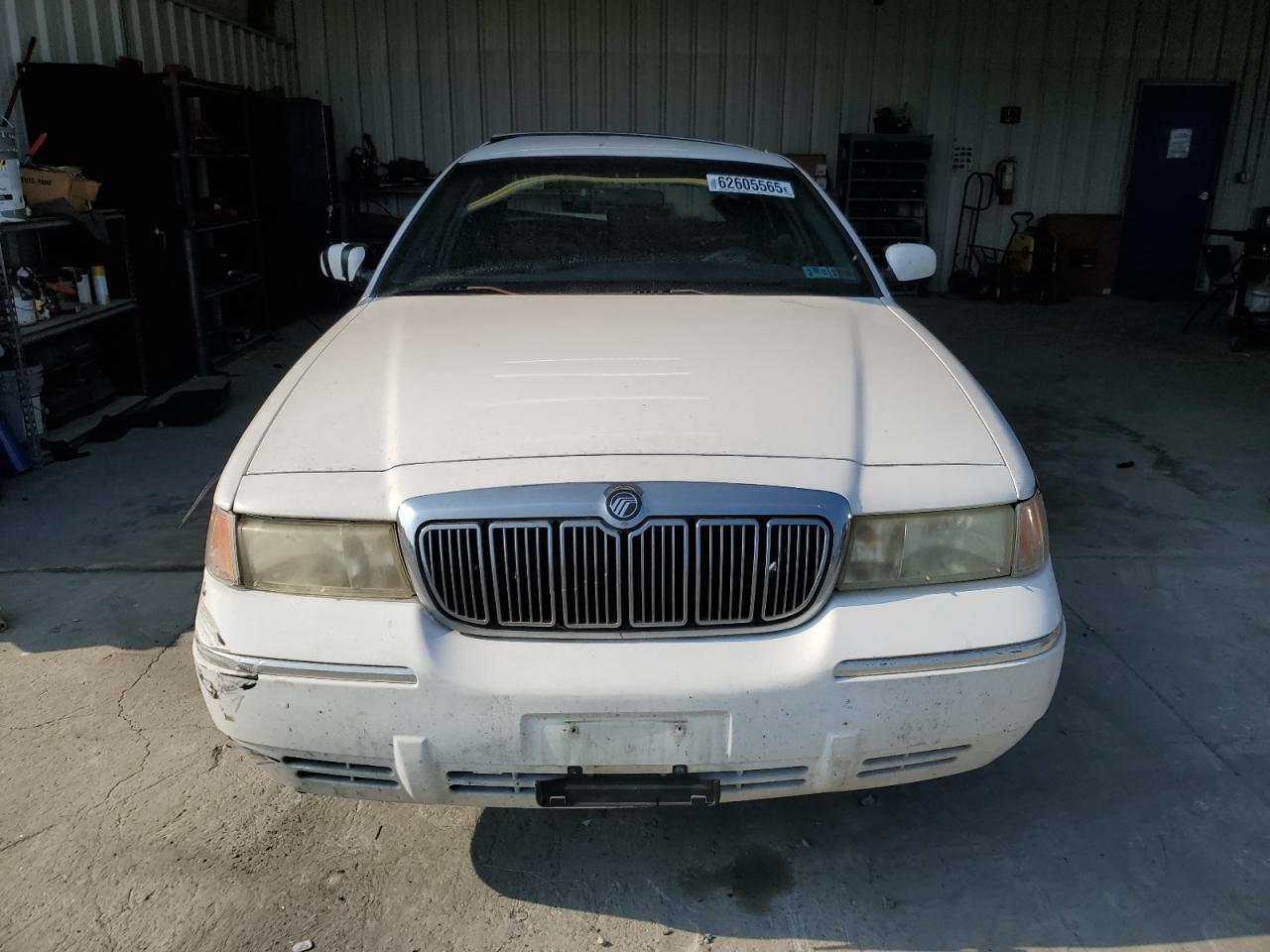 MERCURY GRMARQUIS 1999 VIN 2MEFM74W7XX691205 zdjęcie 5