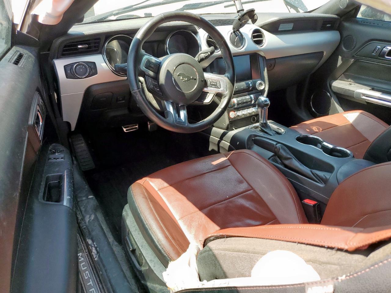 2015 Ford Mustang VIN: 1FA6P8TH2F5338118 Lot: 61018875