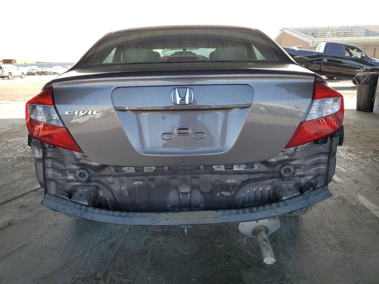 HONDA CIVIC 2012 VIN 2HGFB2F5XCH600982 фото 6