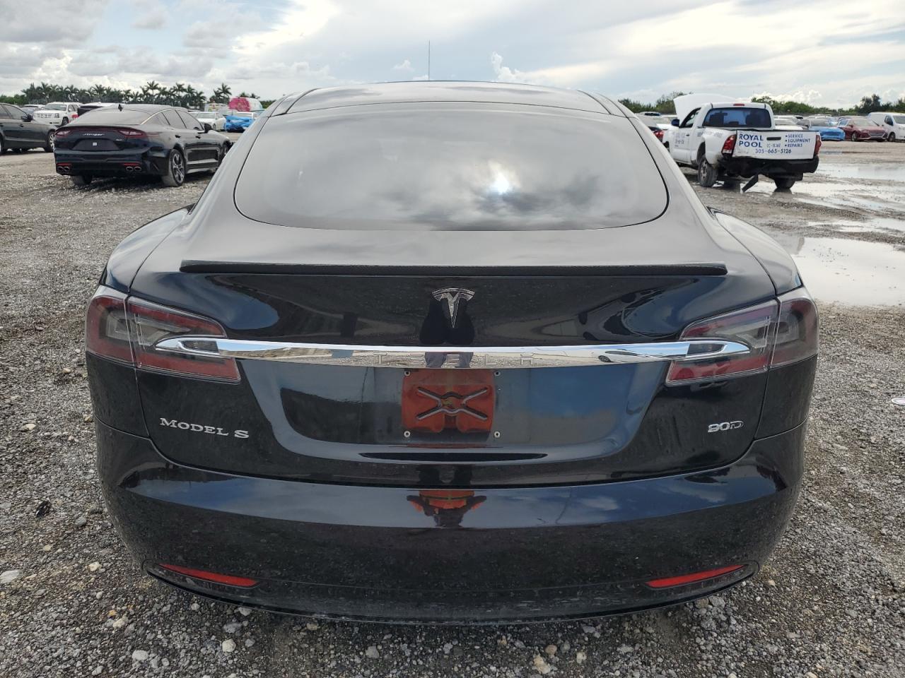 2016 Tesla Model S VIN: 5YJSA1E26GF138952 Lot: 62130065