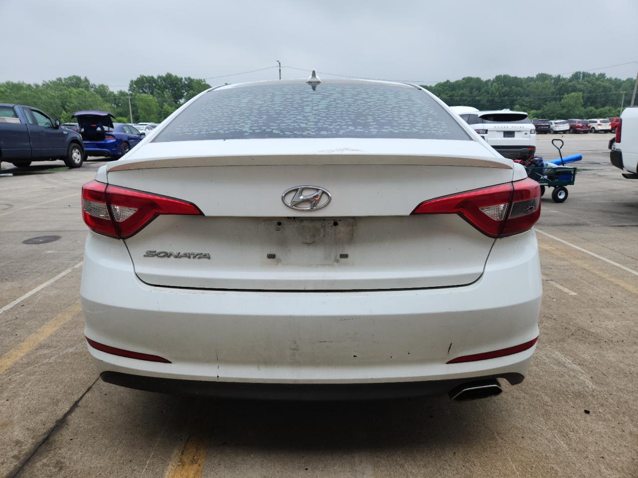 2016 Hyundai Sonata Se VIN: 5NPE24AF2GH384385 Lot: 63111885