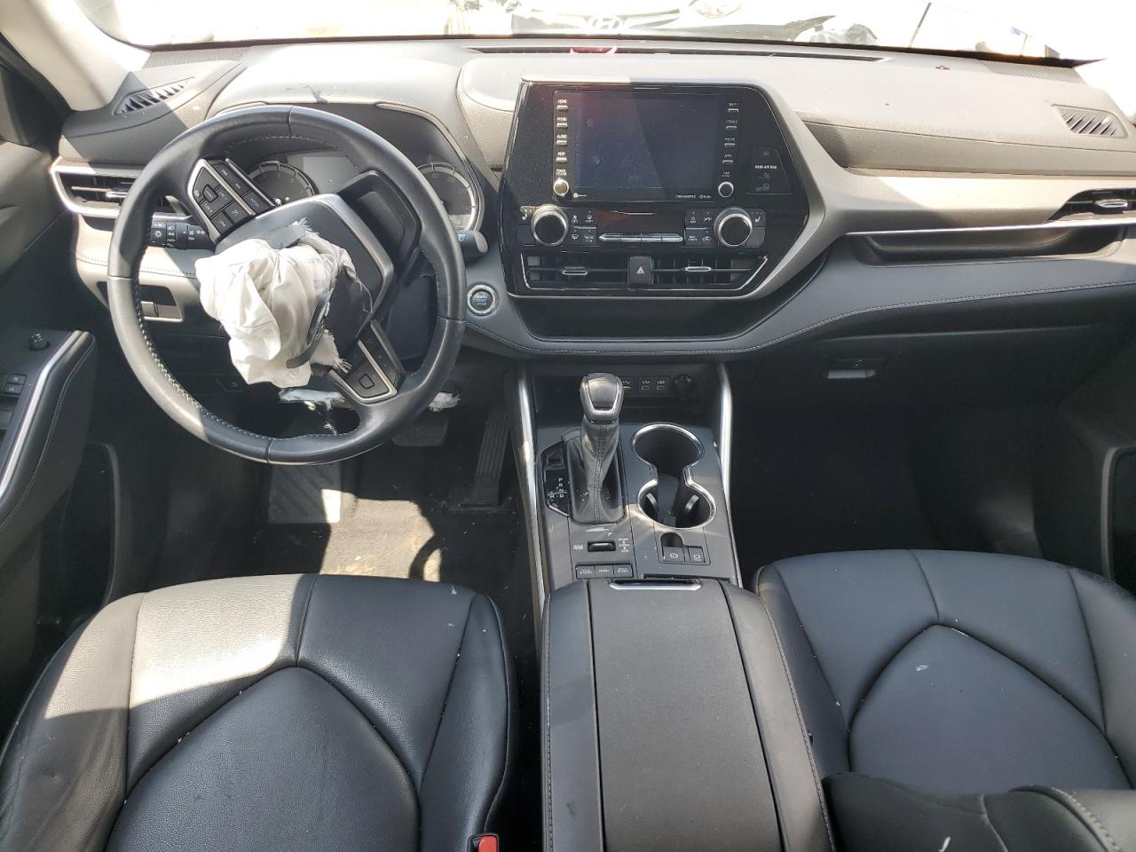2022 Toyota Highlander Xle VIN: 5TDGZRBH1NS172196 Lot: 61736715