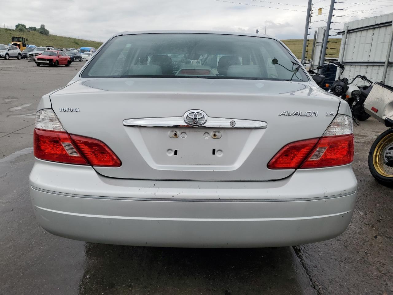 2004 Toyota Avalon Xl VIN: 4T1BF28B44U371682 Lot: 62510455