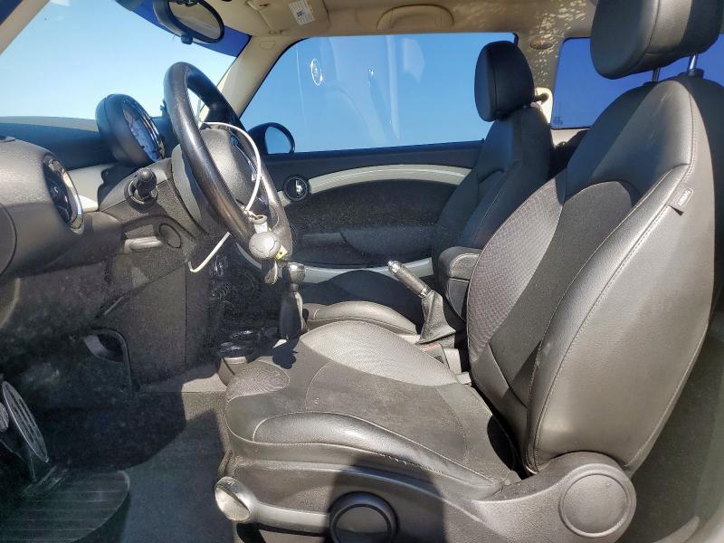  MINI COOPER 2013 Kremowy