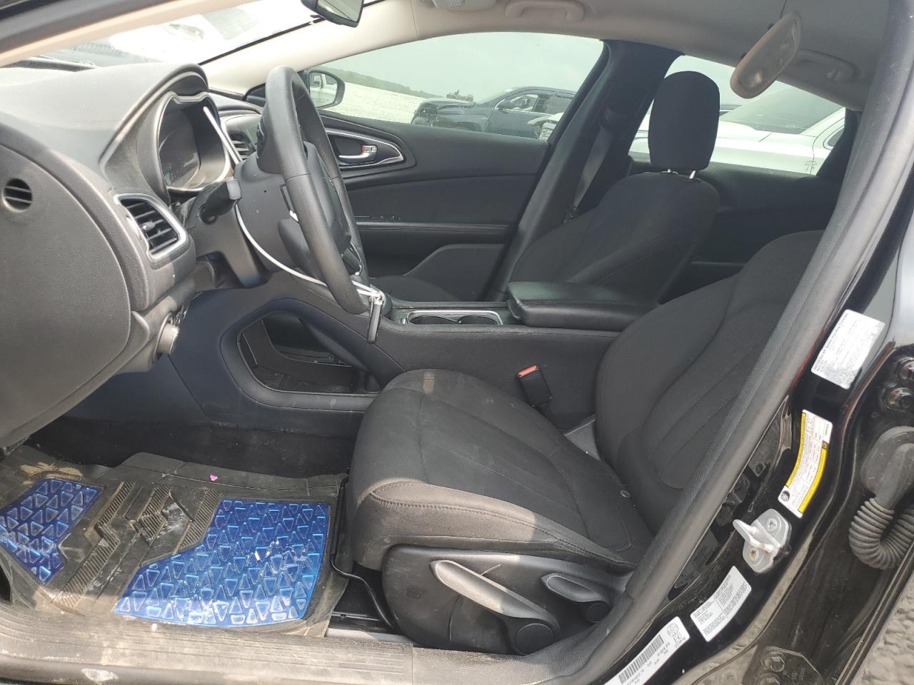 2015 Chrysler 200 Lx VIN: 1C3CCCFB2FN682555 Lot: 59291335