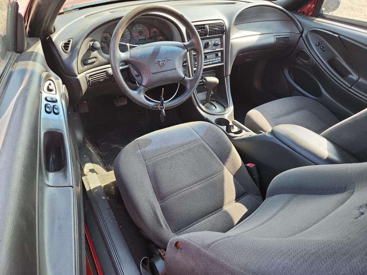 1999 Ford Mustang VIN: 1FAFP4043XF155493 Lot: 62666095