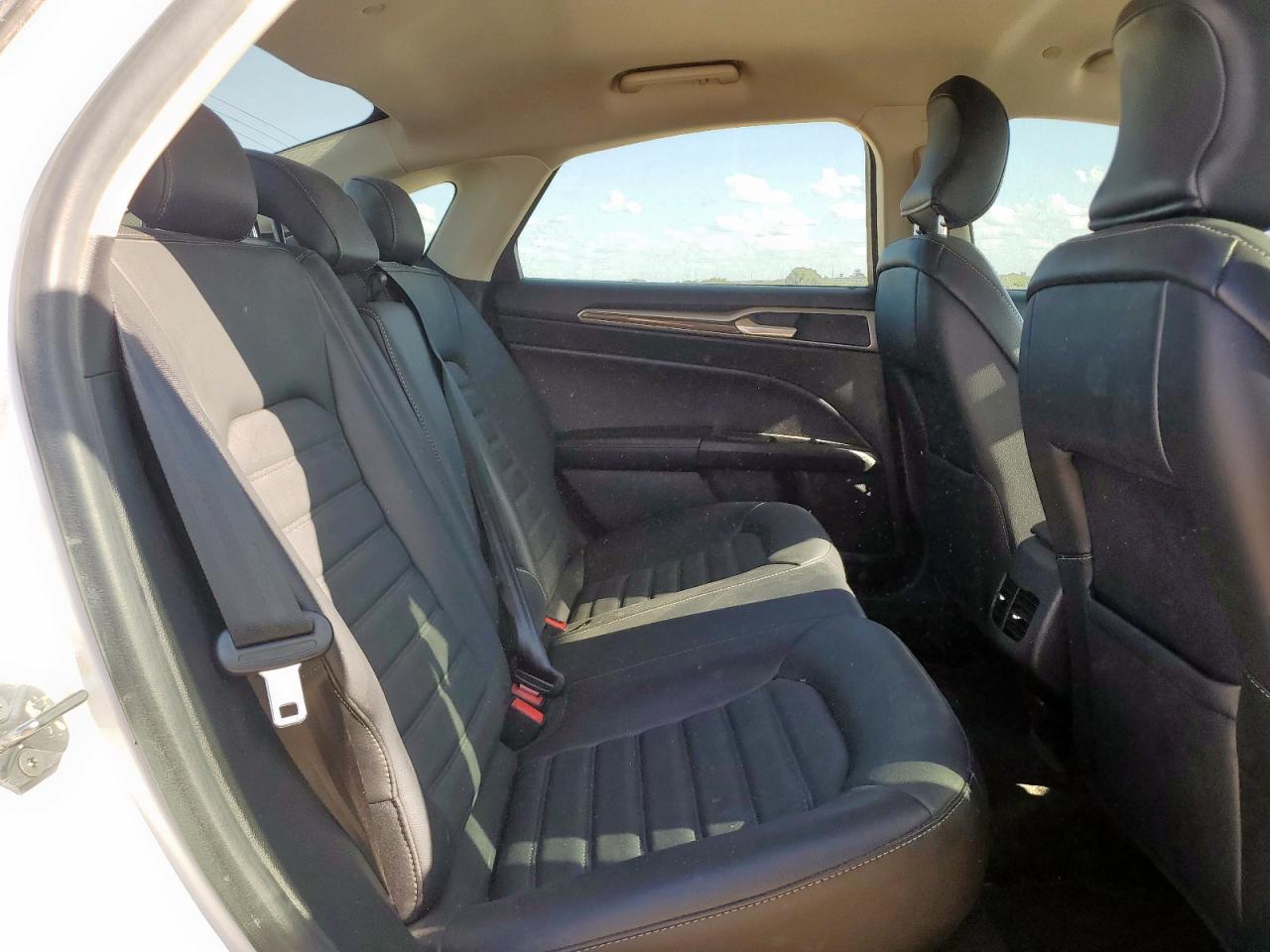 2017 Ford Fusion Se Hybrid VIN: 3FA6P0LU6HR408993 Lot: 61156145