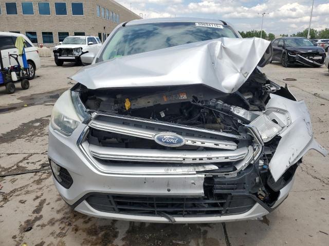  FORD ESCAPE 2017 Srebrny