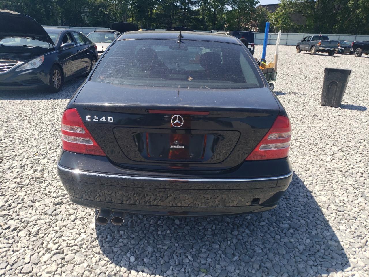 2002 Mercedes-Benz C 240 VIN: WDBRF61J12F276797 Lot: 62226235