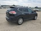 Conway, AR에서 판매 중인 2016 Nissan Rogue S   - Front End