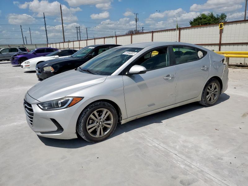  HYUNDAI ELANTRA 2018 Серебристый
