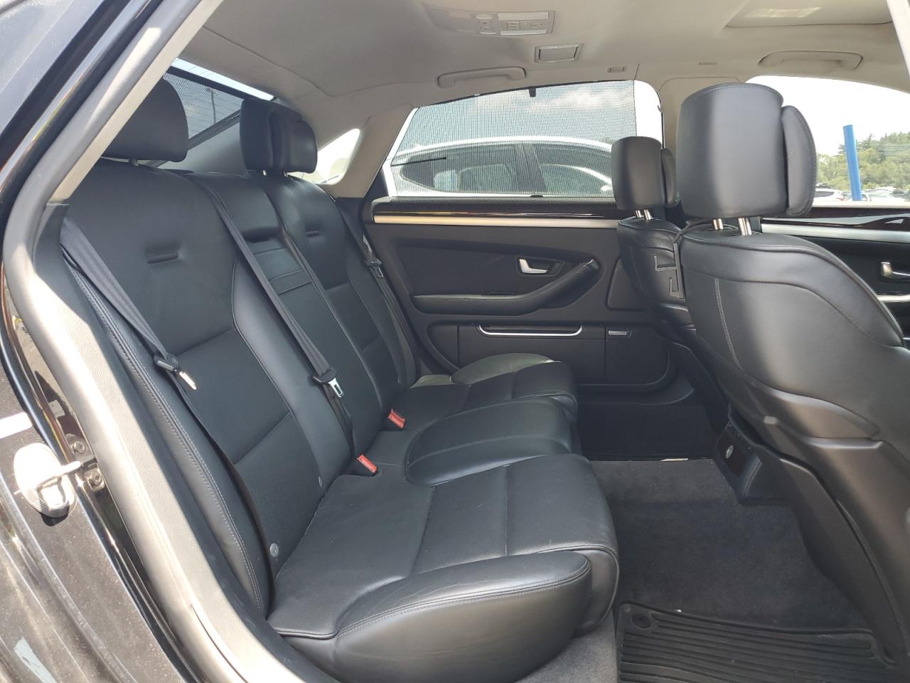 2010 Audi A8 Quattro VIN: WAURVAFA2AN007502 Lot: 61910265