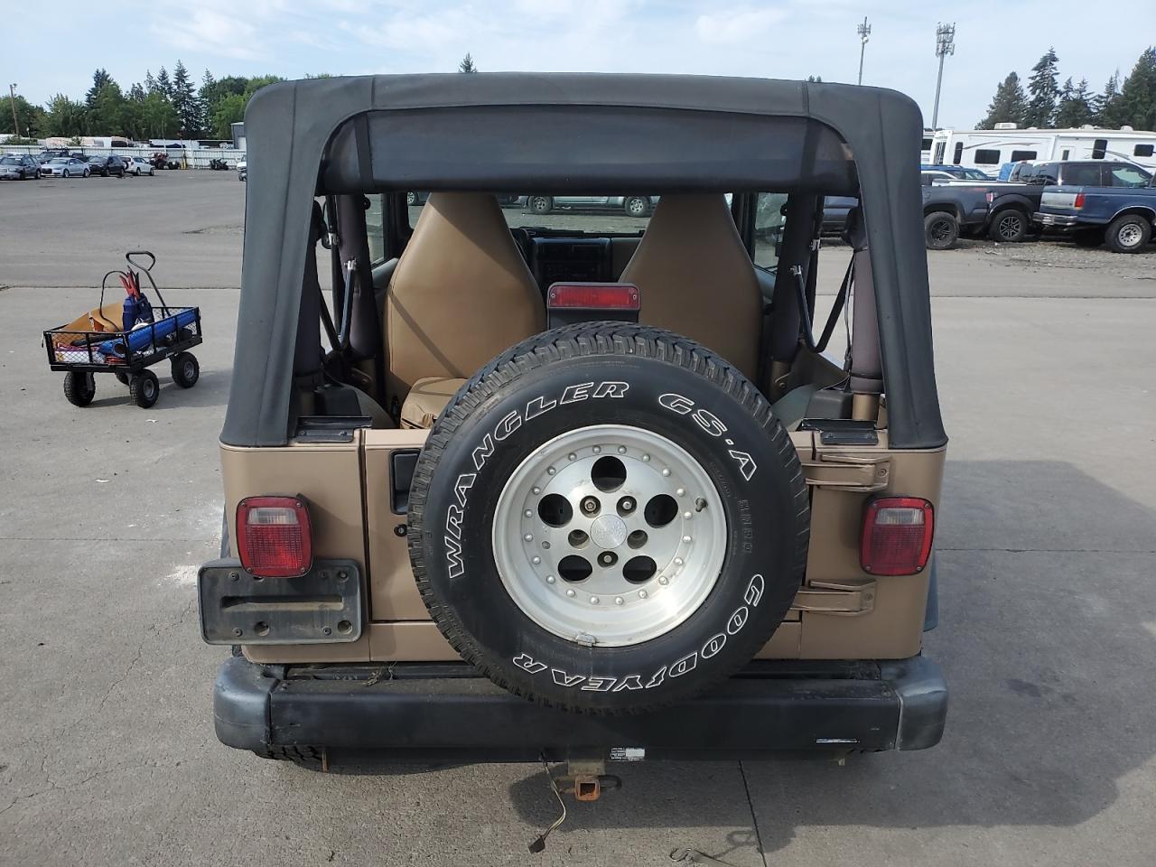 1999 Jeep Wrangler / Tj Sport VIN: 1J4FY19S2XP410968 Lot: 60459375