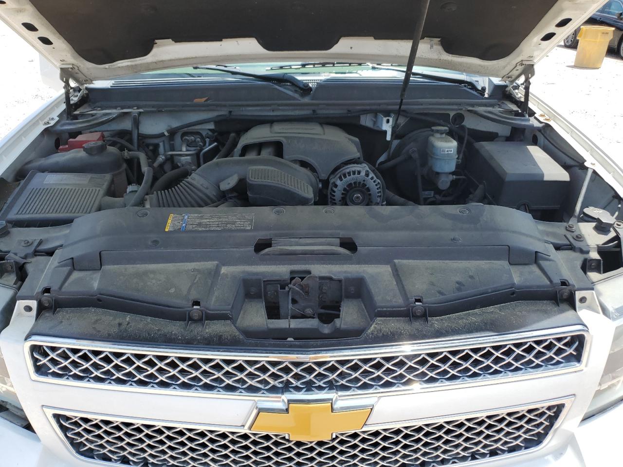 2010 Chevrolet Tahoe K1500 Ltz VIN: 1GNUKCE08AR226233 Lot: 61433135