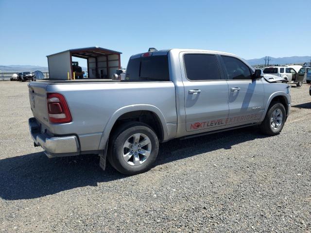  RAM 1500 2022 Srebrny
