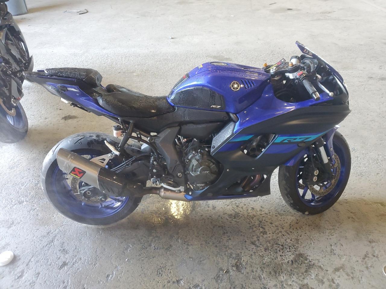 2024 Yamaha Yzfr7 blue null gas JYARM38E7RA010279 photo #1