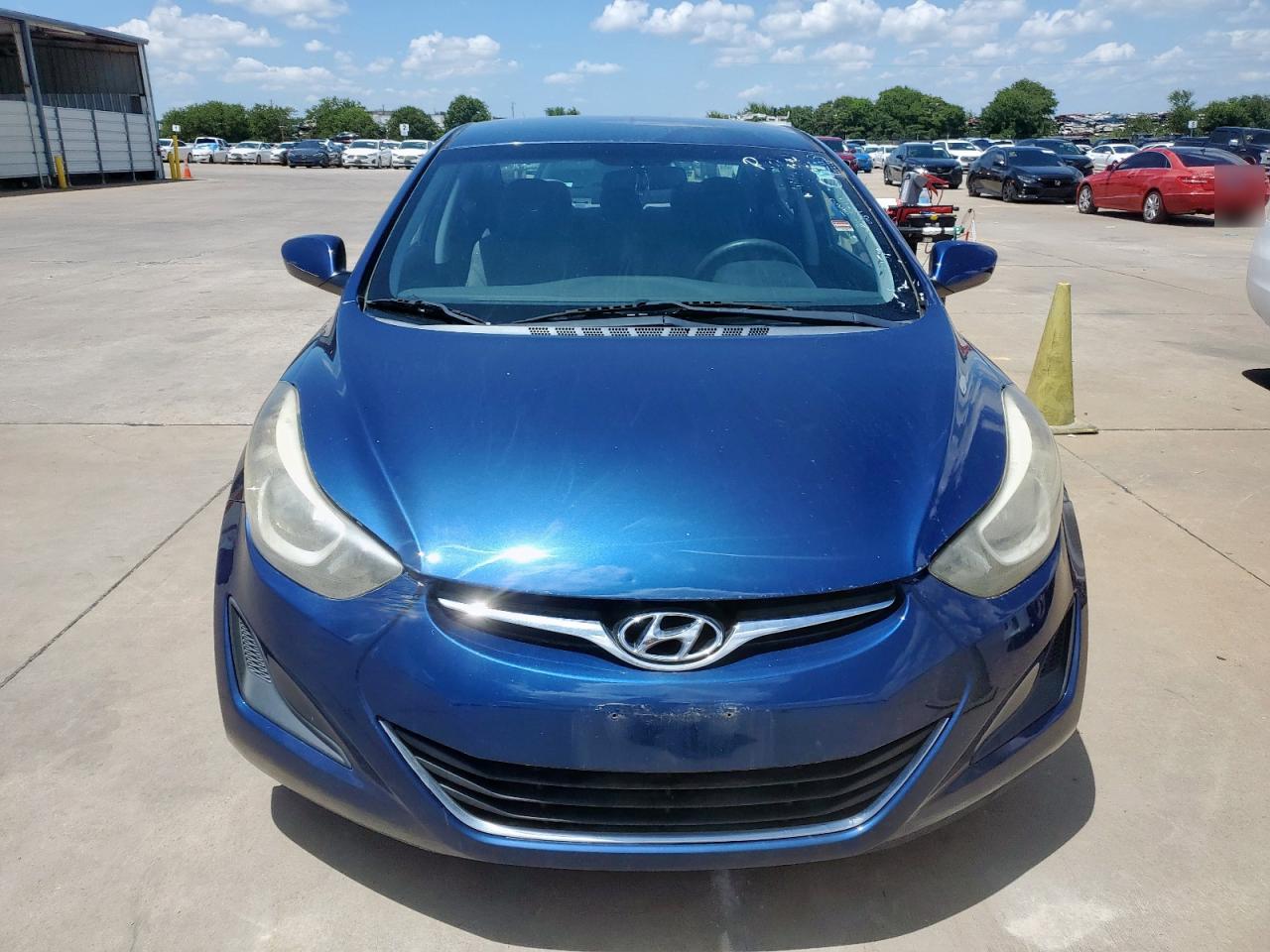 HYUNDAI ELANTRA 2016 VIN 5NPDH4AE7GH687406 фото 5