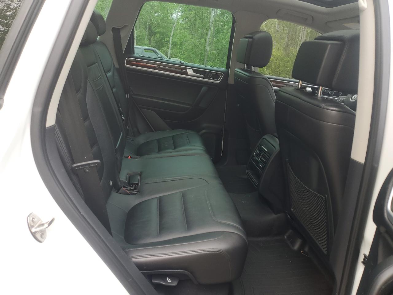 2014 Volkswagen Touareg V6 Tdi VIN: WVGEP9BP0ED010524 Lot: 60719995