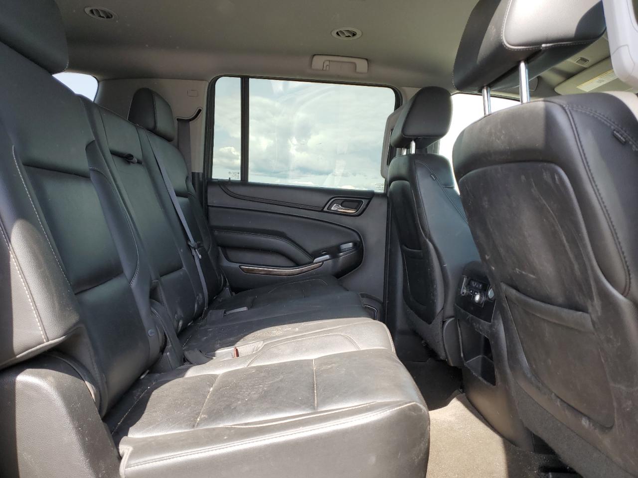 2015 Chevrolet Suburban K1500 Lt VIN: 1GNSKJKC4FR694347 Lot: 59358475