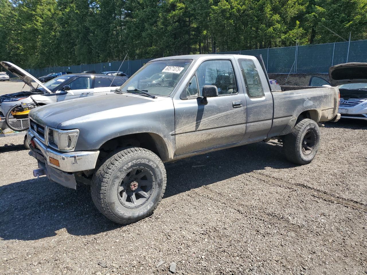 Graham, WA에서 판매 중인 1994 Toyota Pickup 1/2 Ton Extra Long Wheelbase Dx - Front End