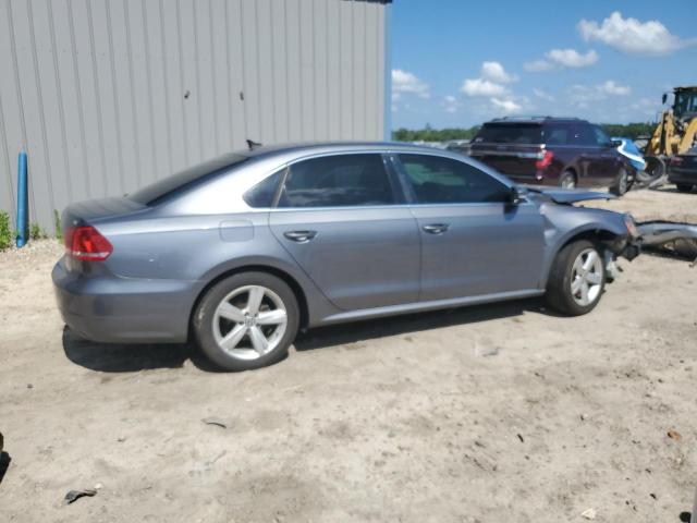  VOLKSWAGEN PASSAT 2013 Szary