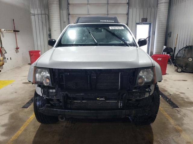  NISSAN XTERRA 2012 Серебристый