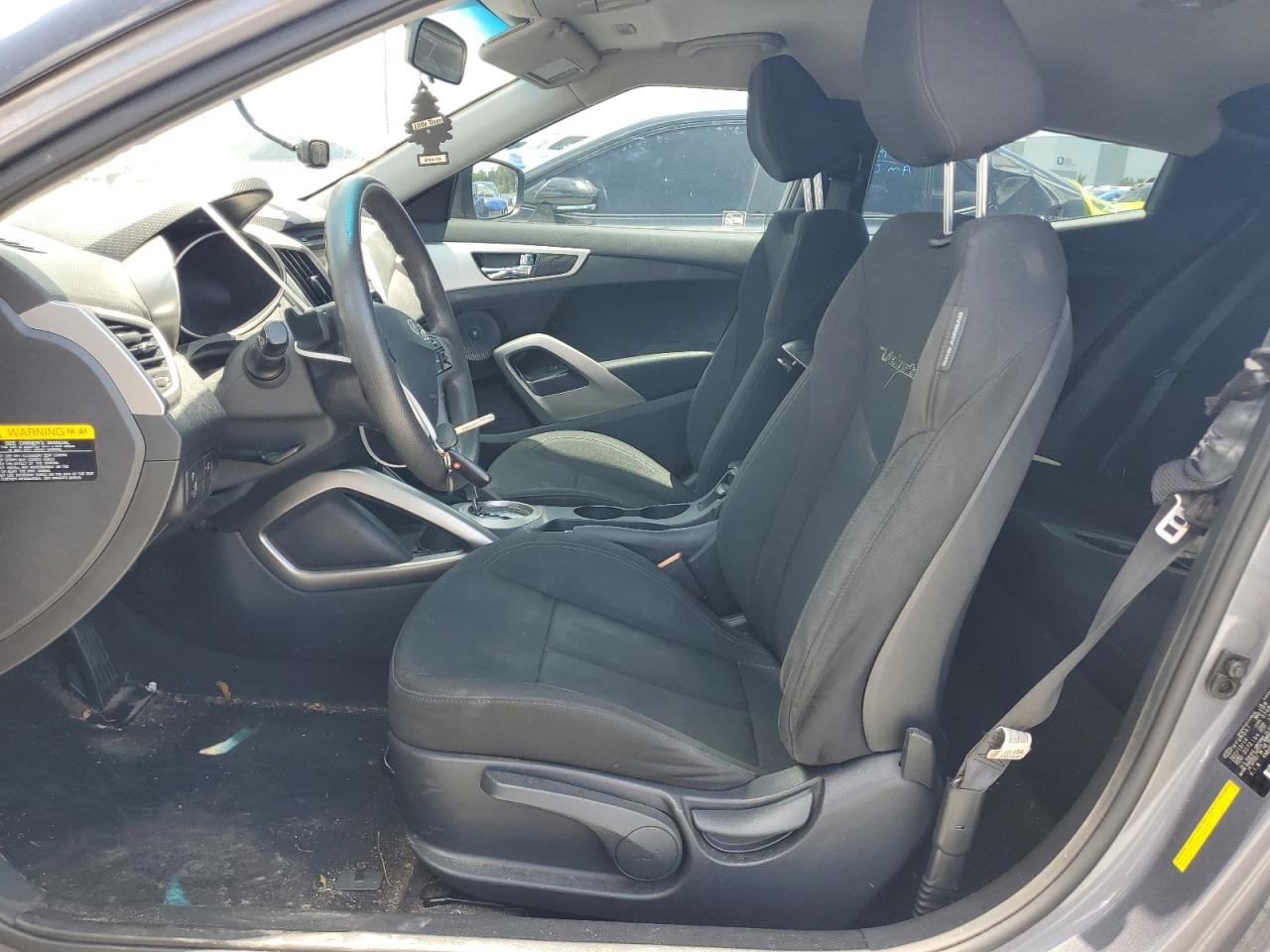 2015 Hyundai Veloster VIN: KMHTC6AD6FU244774 Lot: 61019535