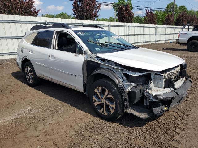  SUBARU OUTBACK 2020 White