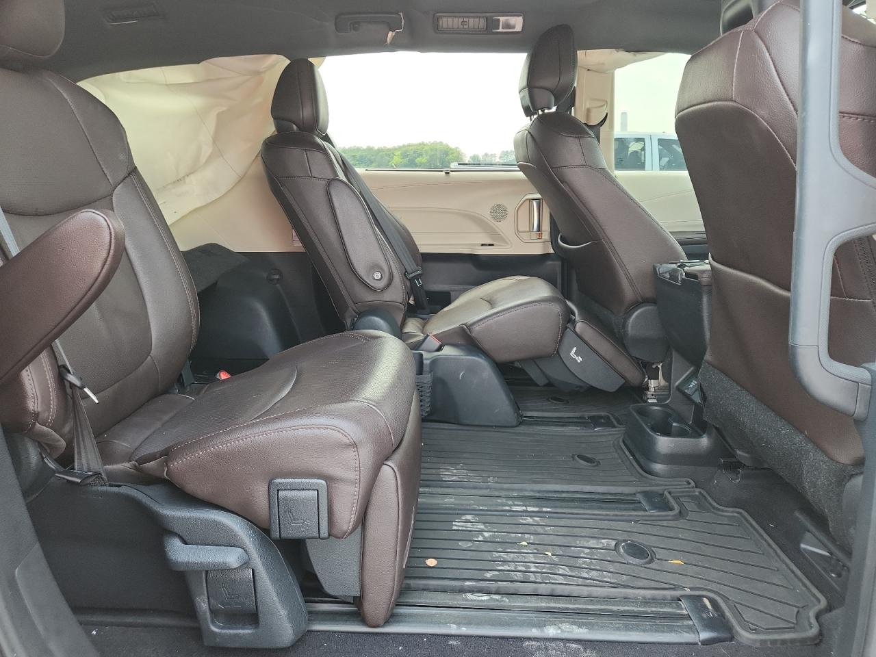 2021 Toyota Sienna Limited VIN: 5TDERKEC3MS025889 Lot: 59525905