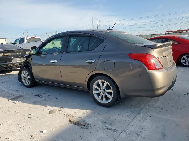  NISSAN VERSA 2015 Brązowy