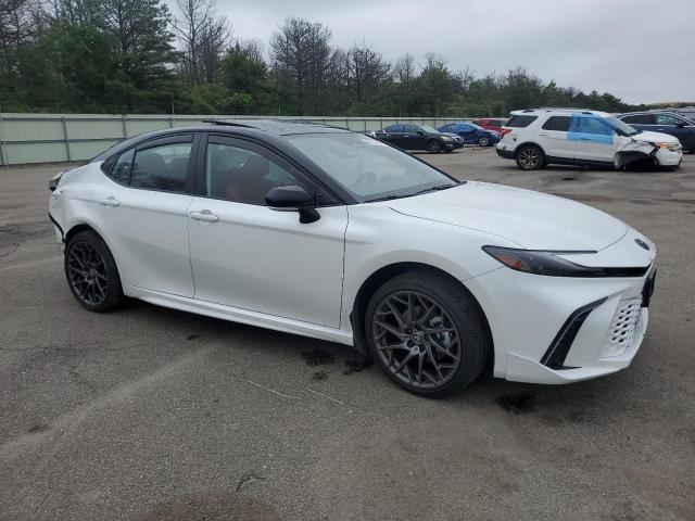  TOYOTA CAMRY 2025 Белы