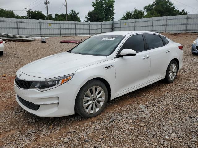  KIA OPTIMA 2018 Белы